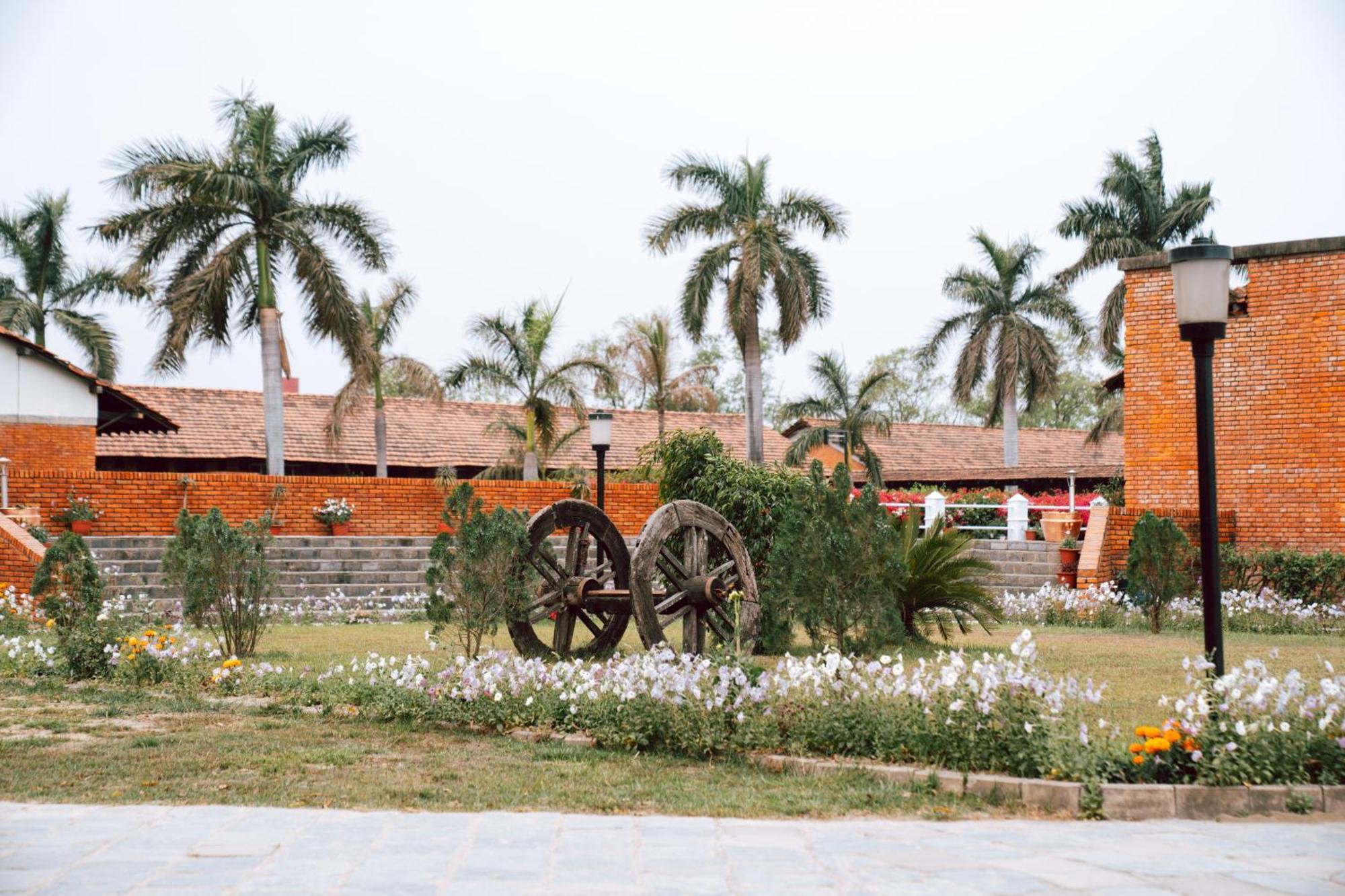 Hokke Lumbini Hotel Ngoại thất bức ảnh